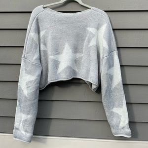 Gray and white star cropped sweater